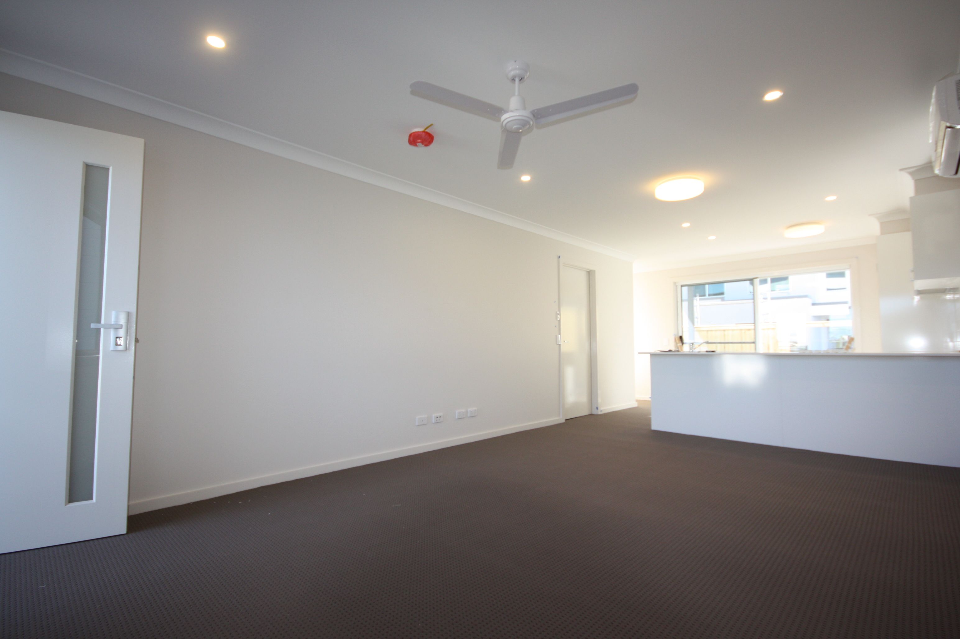 16,73 Sovereign Circuit, Glenfield, NSW 2167
