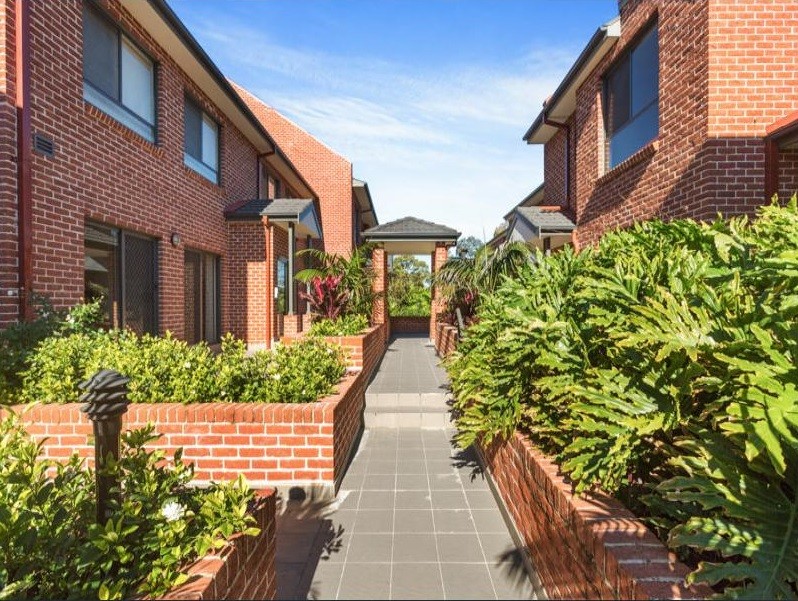 3/1 Anzac Avenue, Denistone, NSW 2114