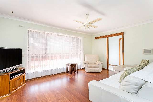 32 Lancaster Drive, North Haven, SA 5018