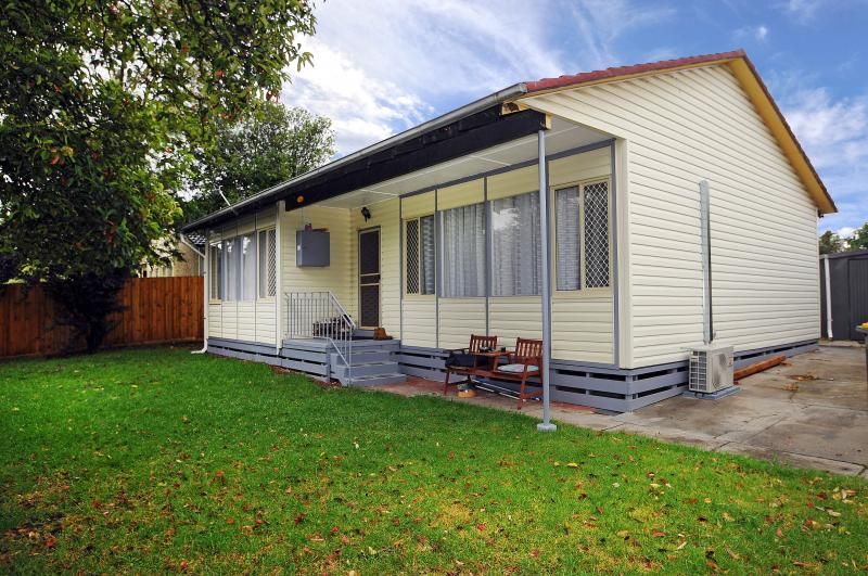 10 Lehmann Crescent, Frankston North VIC 3200