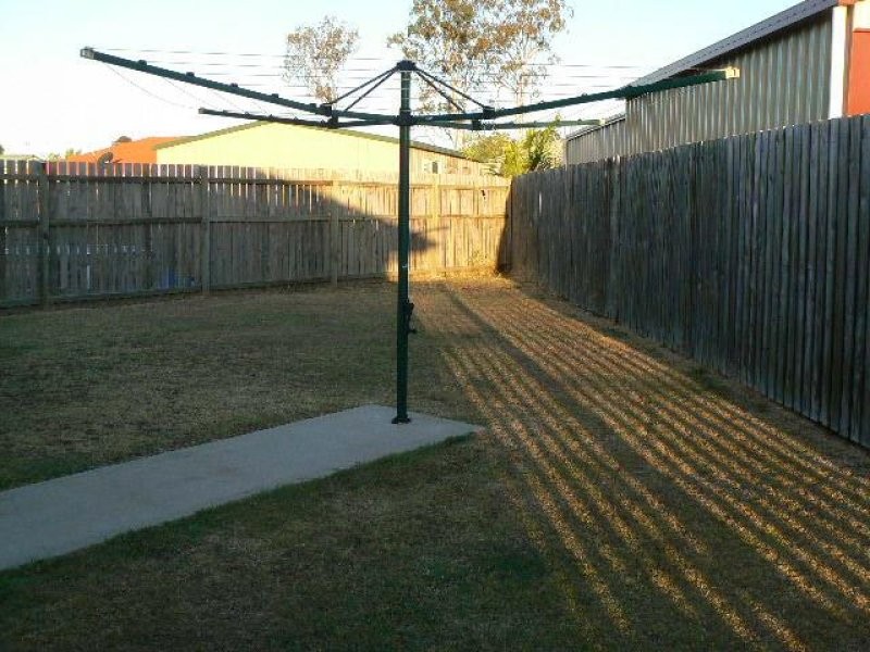 1/25 Sharyn Court, Point Vernon, QLD 4655