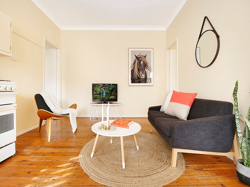 72 Peterborough Avenue, Lake Illawarra NSW 2528