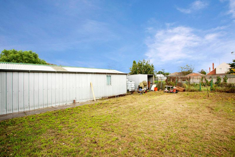 1 Spruhan Avenue, Norlane, VIC 3214