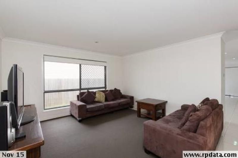 34 Hume Circuit, Warner Lakes, QLD 4500