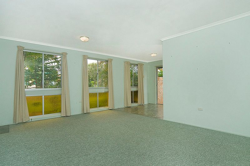 23 Rowell Street, Battery Hill, QLD 4551
