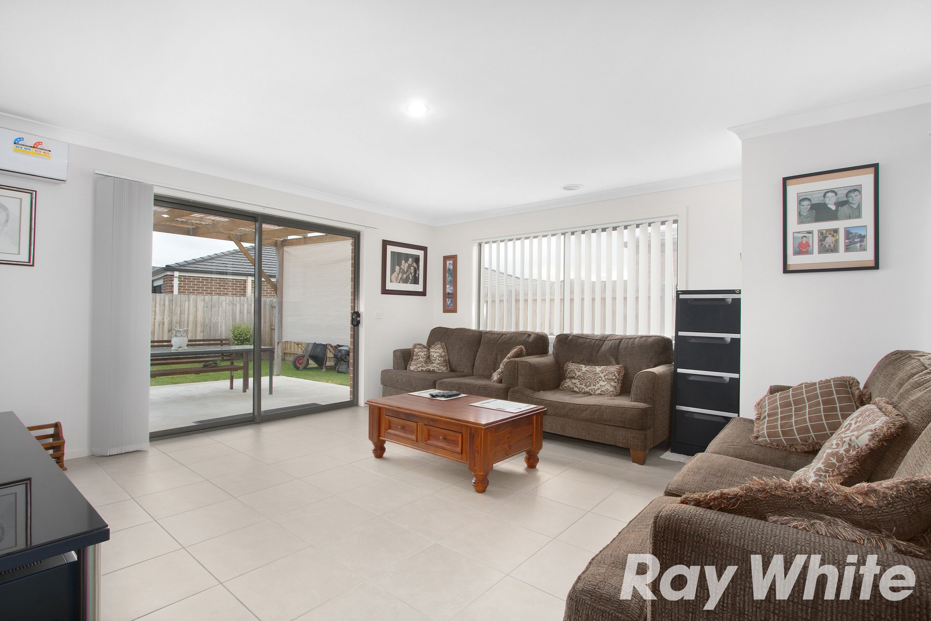 109 Henry Road, Pakenham, VIC 3810