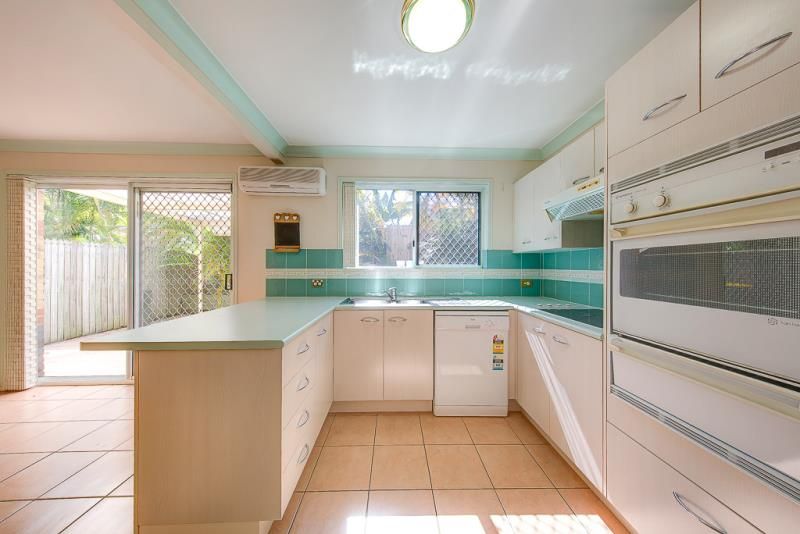 2/15 Hawbridge Street, Carseldine, QLD 4034