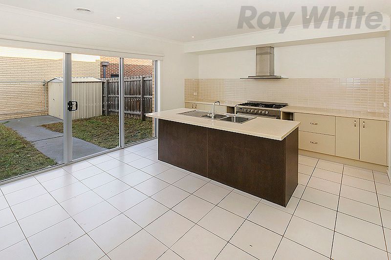 5 Durer Walk, Mernda, VIC 3754