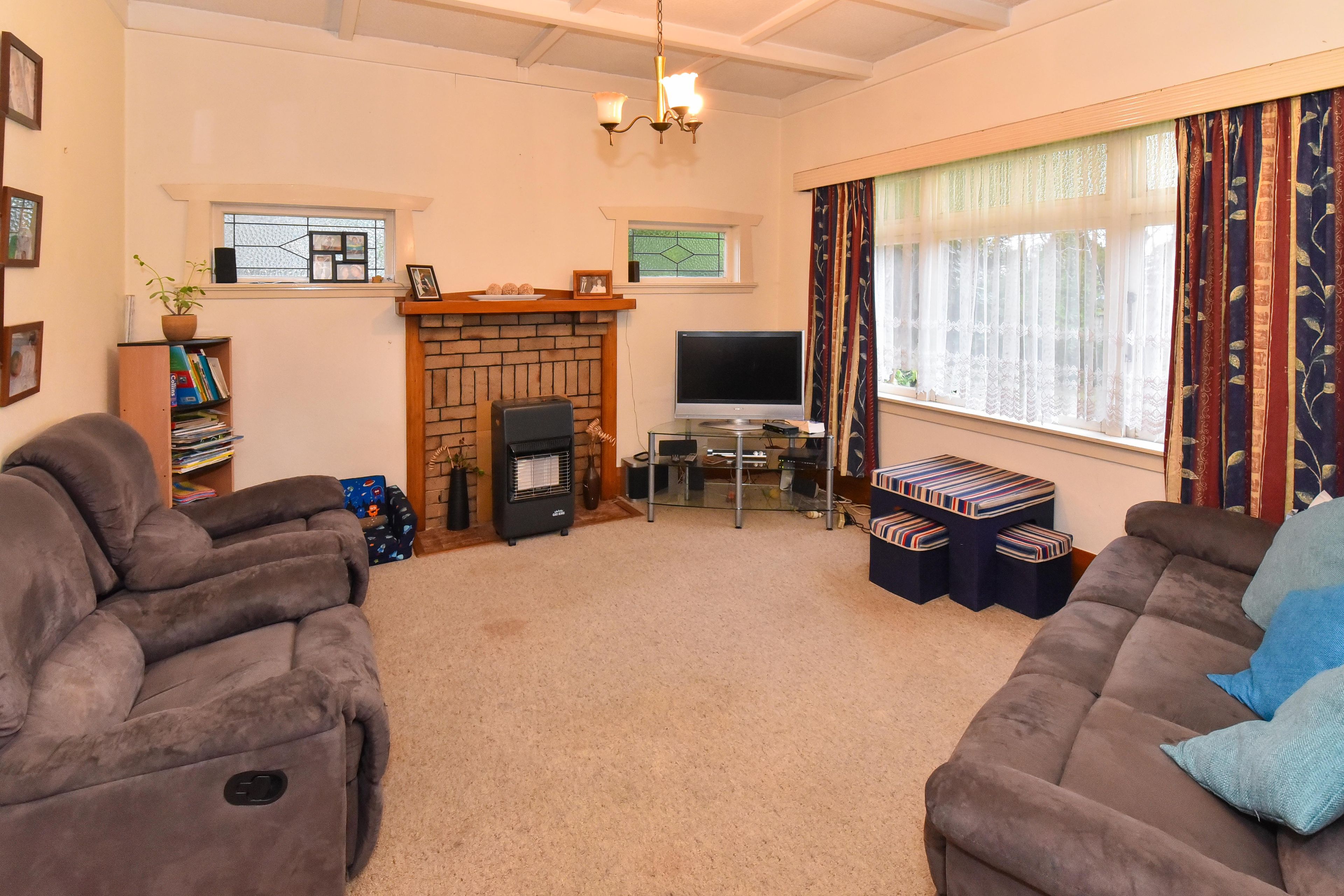 52 Gray Avenue, Mangere, Manukau City