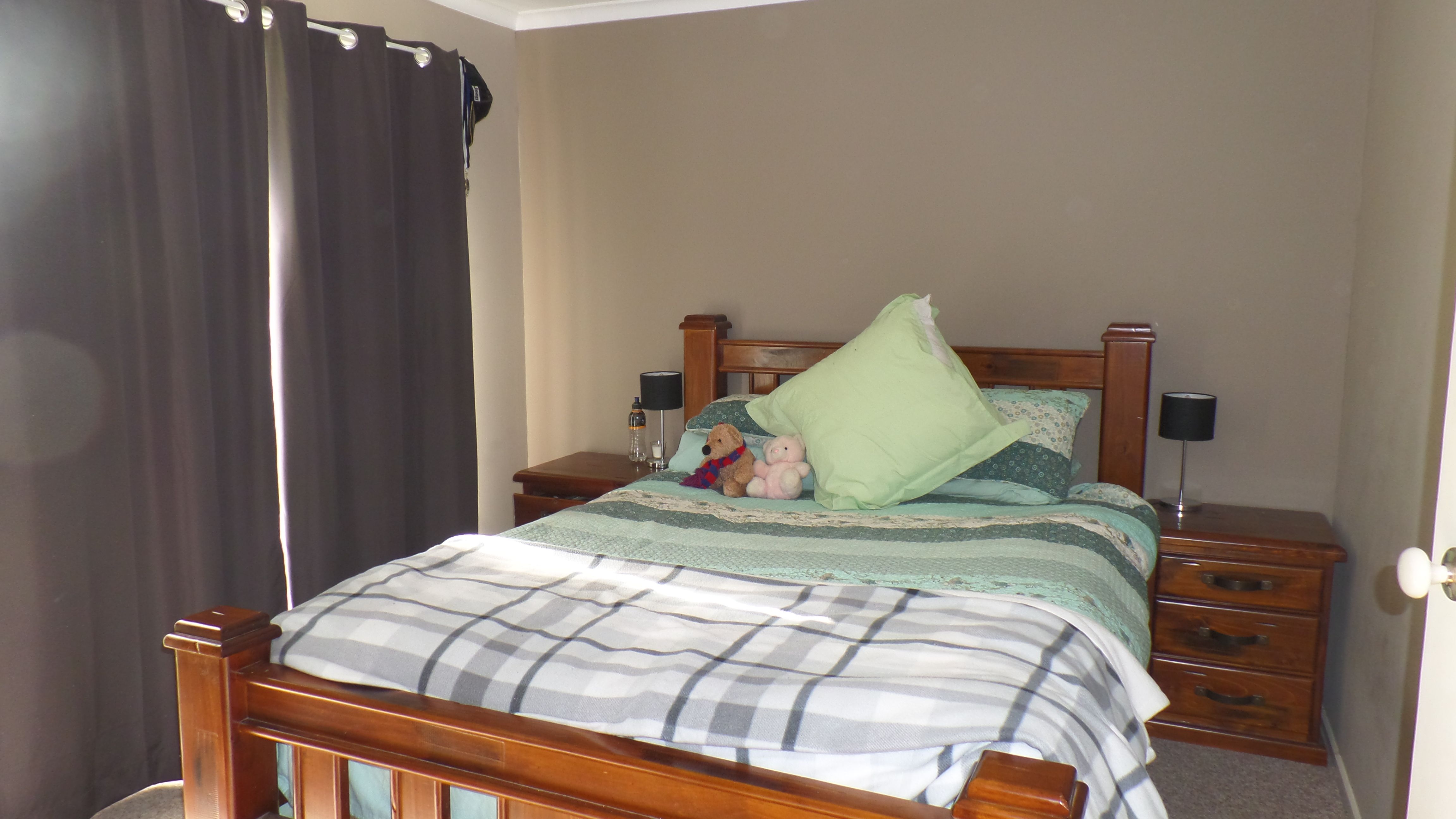 2 Simpson Avenue, FOREST HILL, NSW 2651
