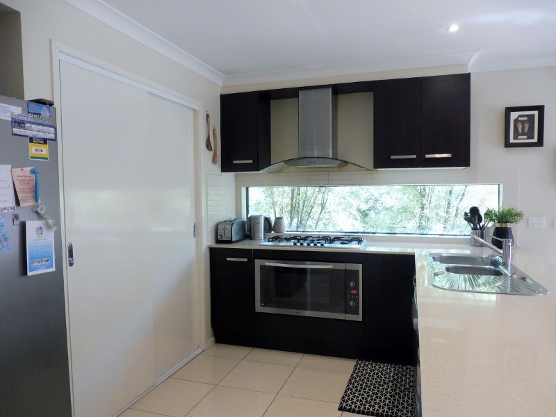 19 Waterloo Road, Cranbourne East, VIC 3977