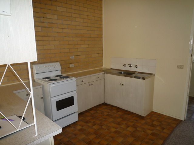 1/6 Race Street, Flora Hill, VIC 3550