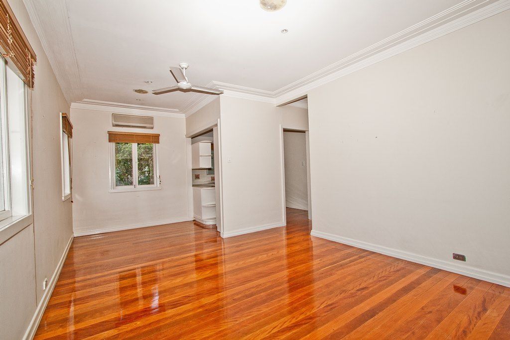 1 Lana Street, Tarragindi, QLD 4121