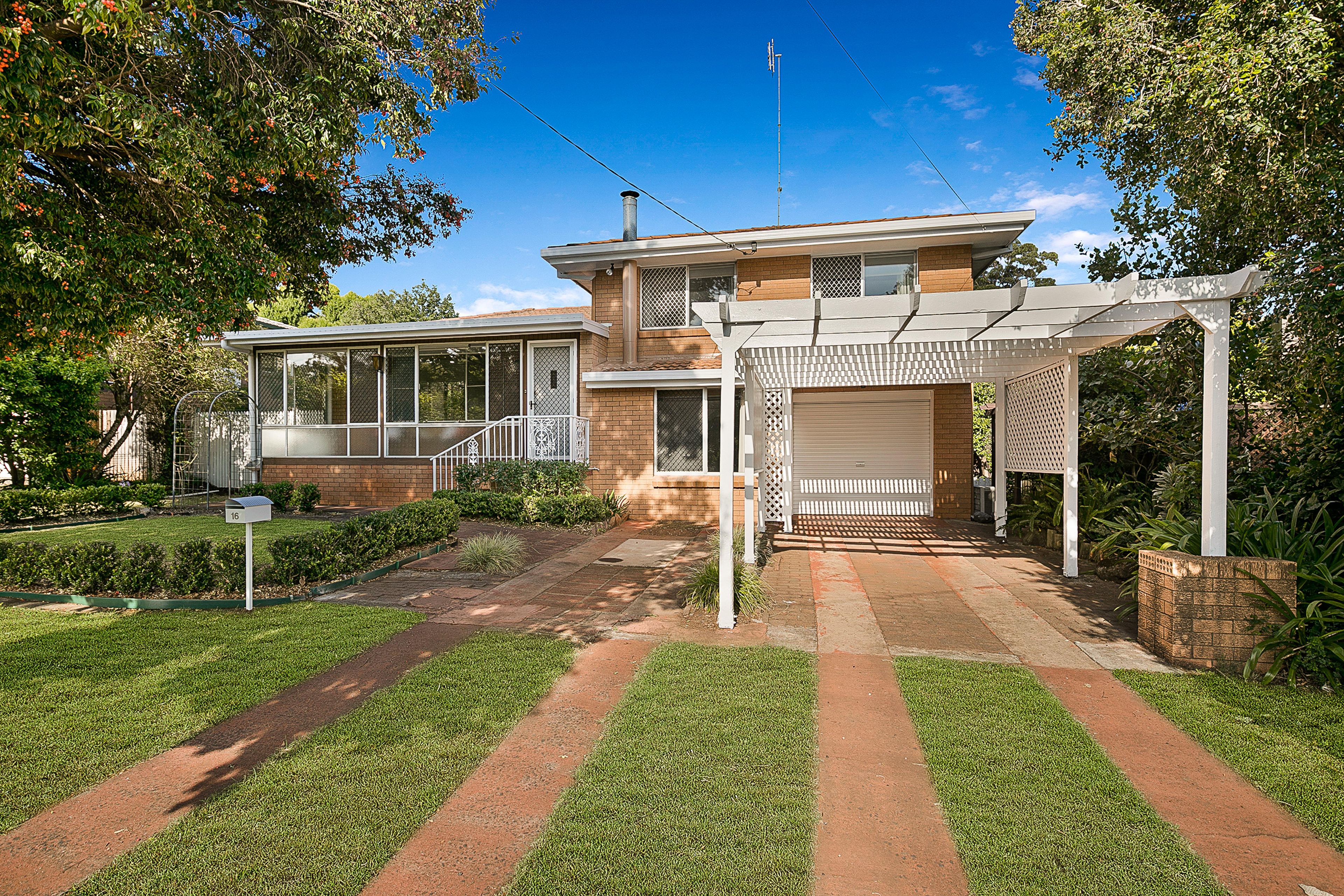16 Heathwood Street, Rangeville QLD 4350