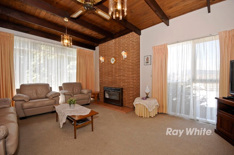 28 Kirrawee Avenue, Wantirna South, VIC 3152