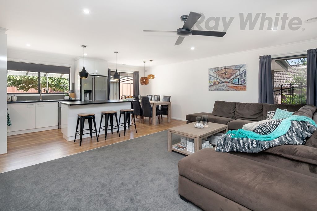 14 Hermitage Avenue, Mount Clear, VIC 3350