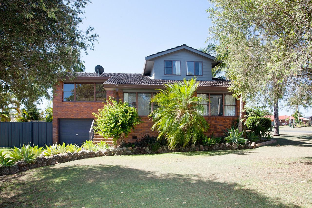 2 Kurrajong Crescent, Taree, NSW 2430