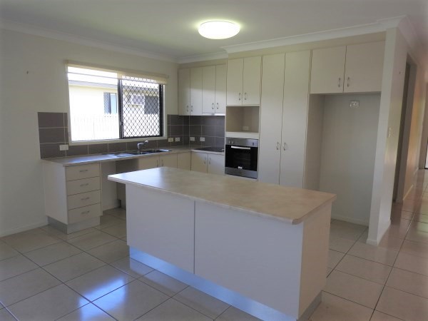 5 Peregrine Avenue, Kelso, QLD 4815
