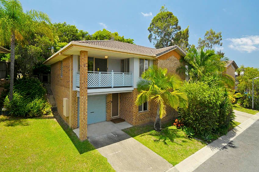 6 Bourton Road, Merrimac QLD 4226
