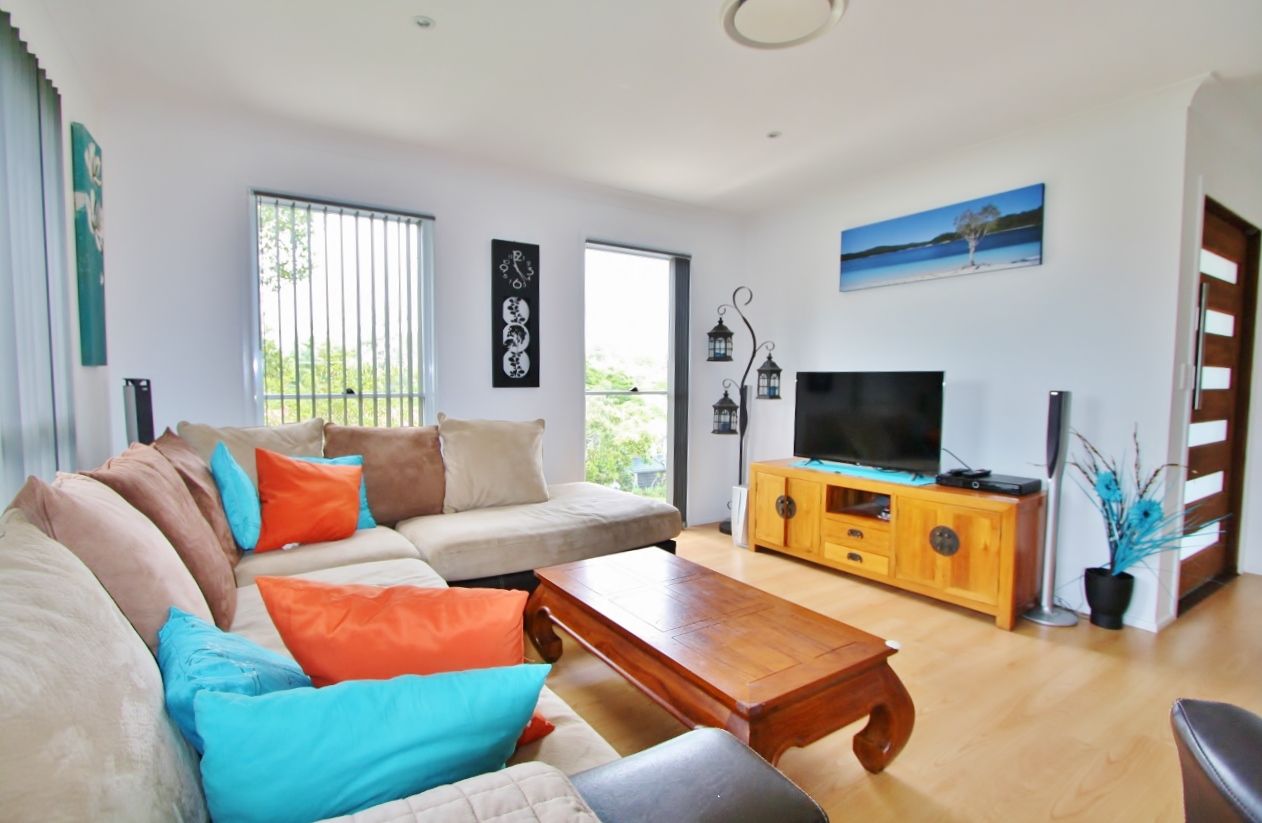 18 Grunert Street, Holland Park, QLD 4121