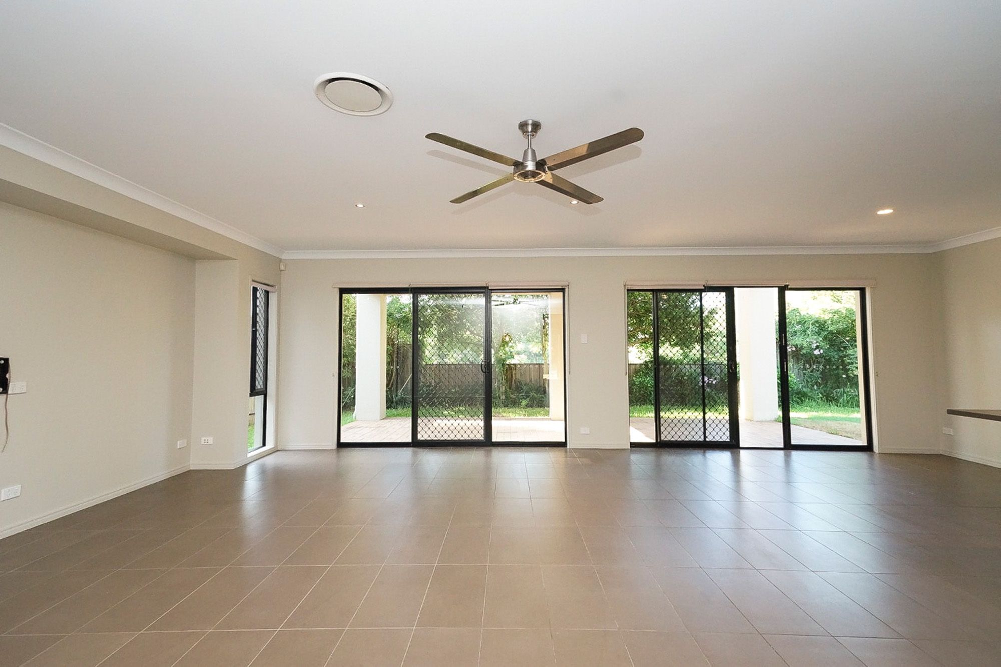 17 Talltrees Circuit, Wakerley, QLD 4154