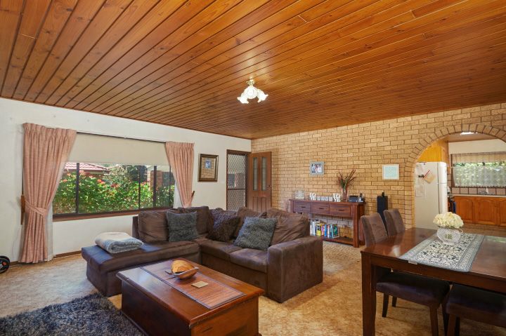 3/6 Dunn Avenue, FOREST HILL, NSW 2651