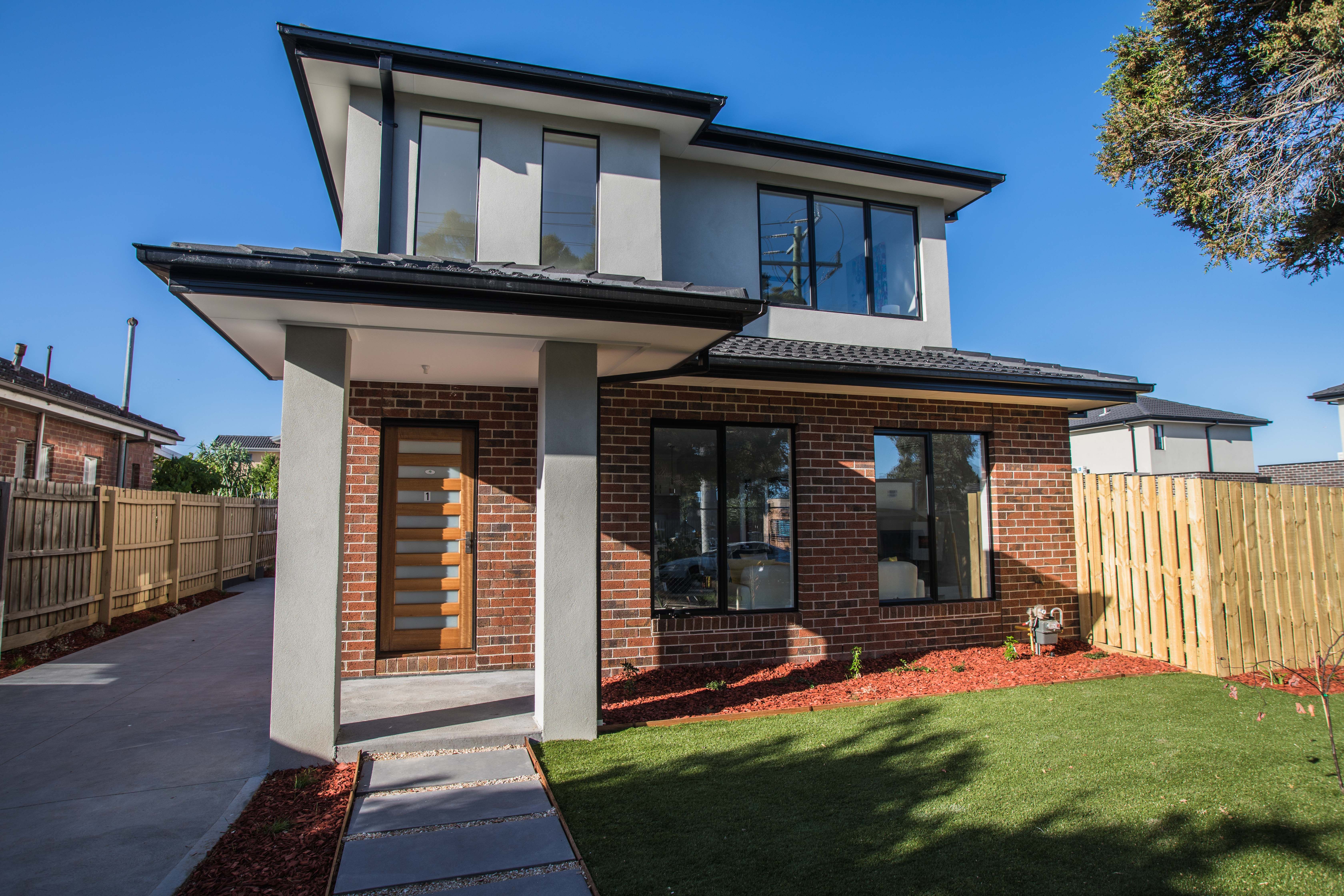 1/130 McMahon Road, Reservoir, VIC 3073