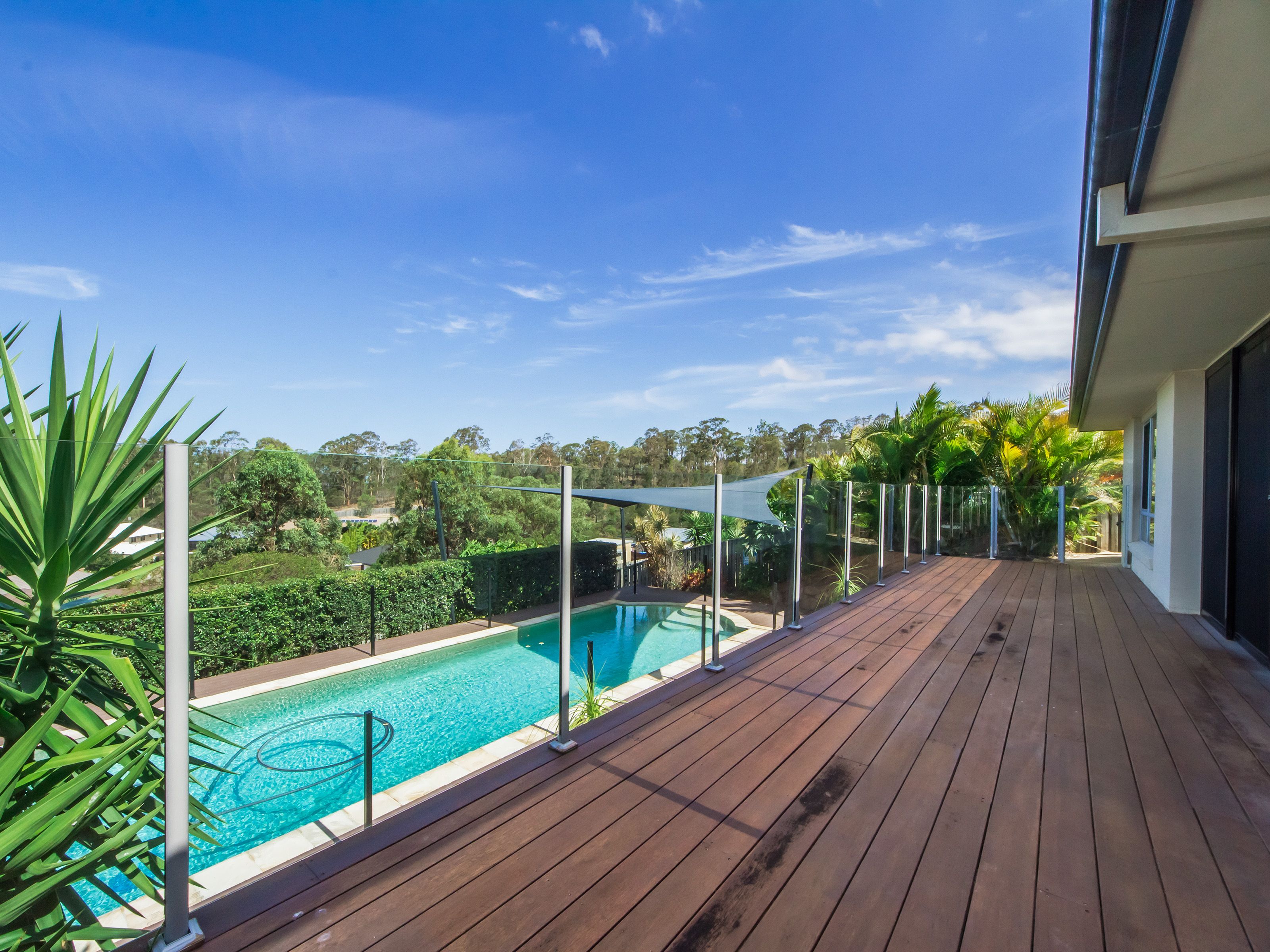 18 Wunburra Circle, Pacific Pines, QLD 4211