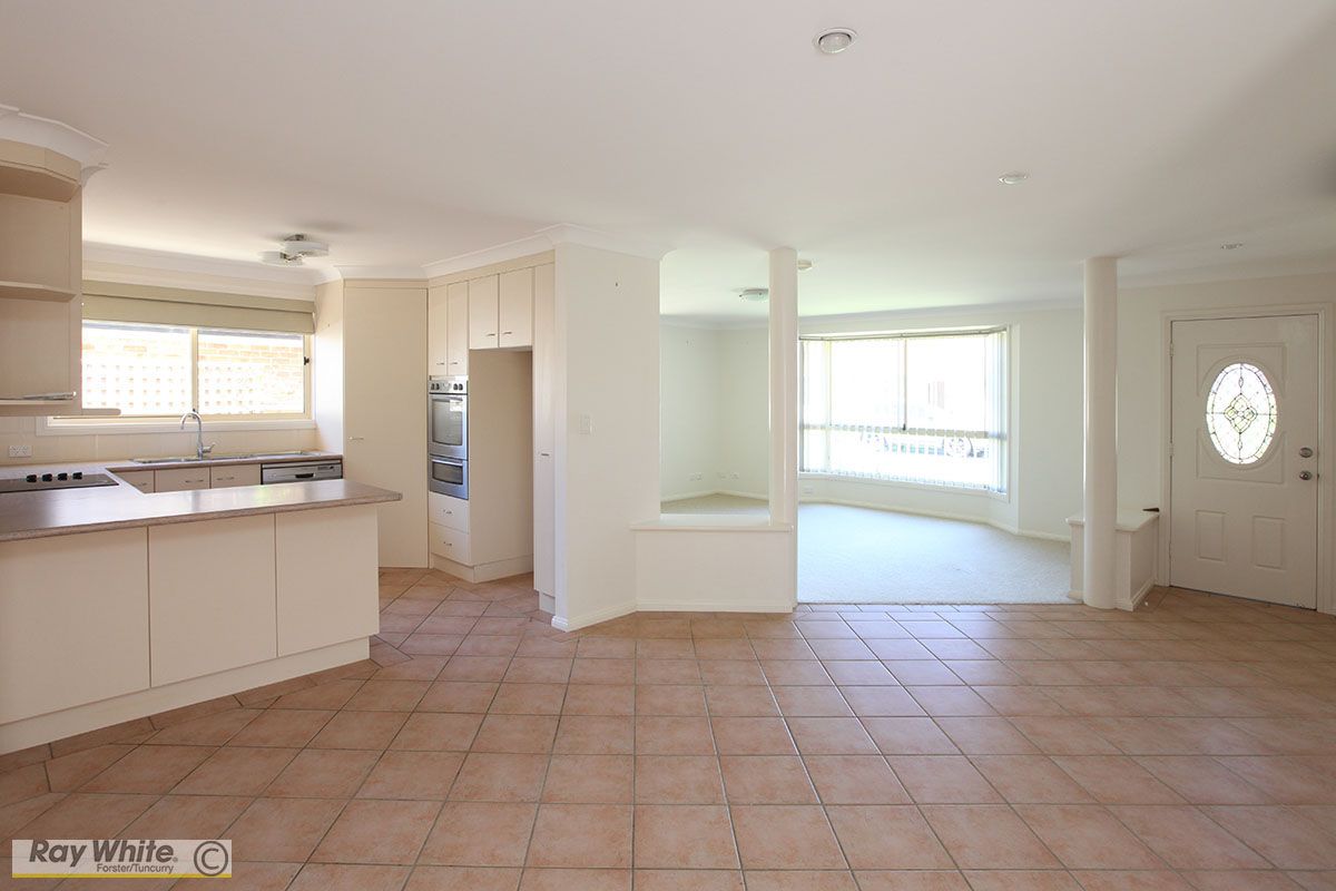 10 Cassina Close, Forster, NSW 2428