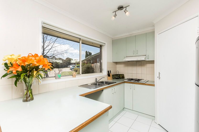 4/1 Bourbon Way, Waurn Ponds, VIC 3216
