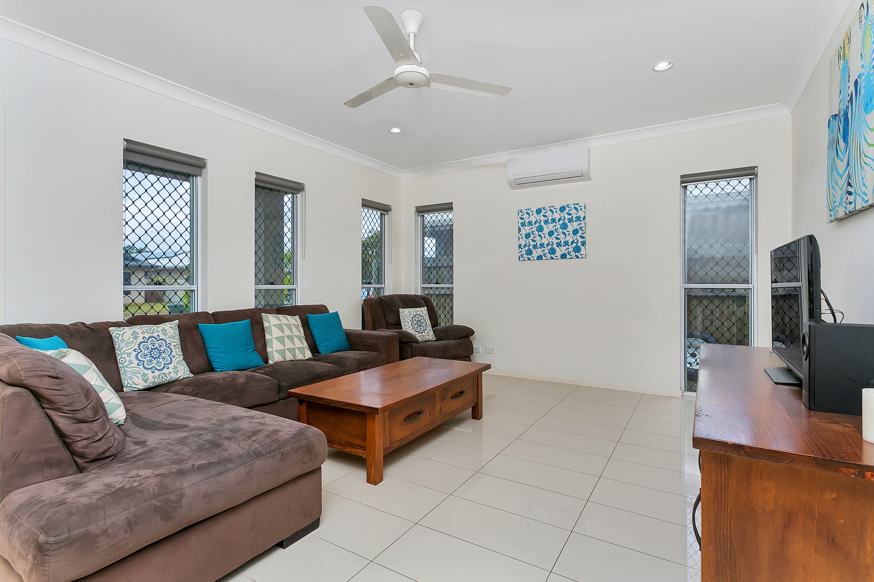 23 Landsborough Drive, Smithfield, QLD 4878