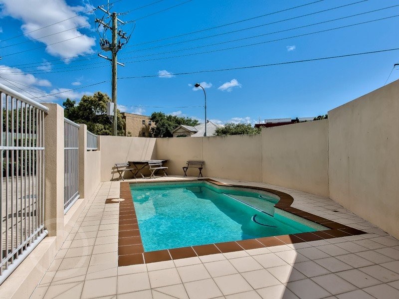 4/102B Melton Road, Nundah, QLD 4012