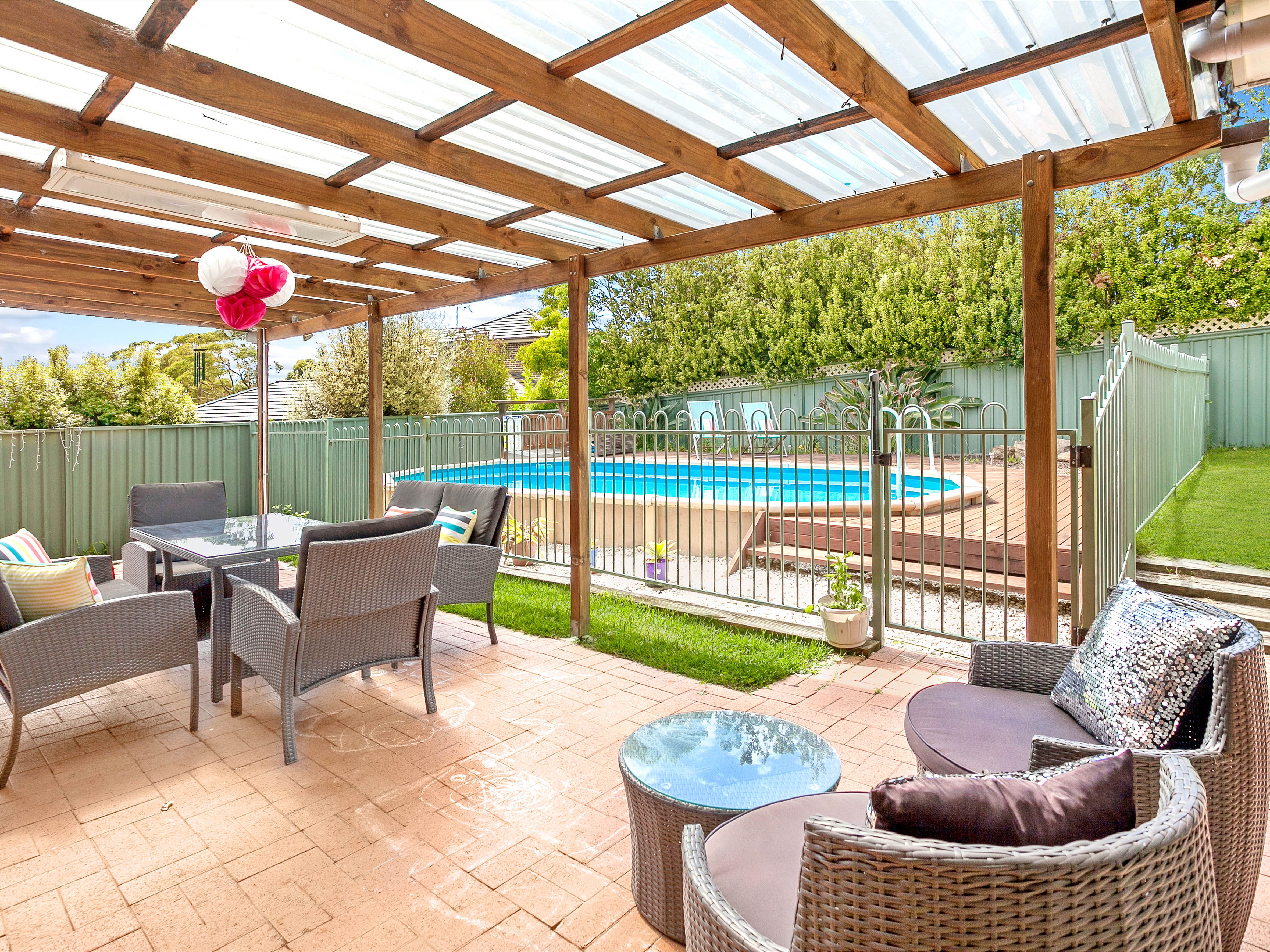 16 Chadwick Grove, Helensburgh, NSW 2508