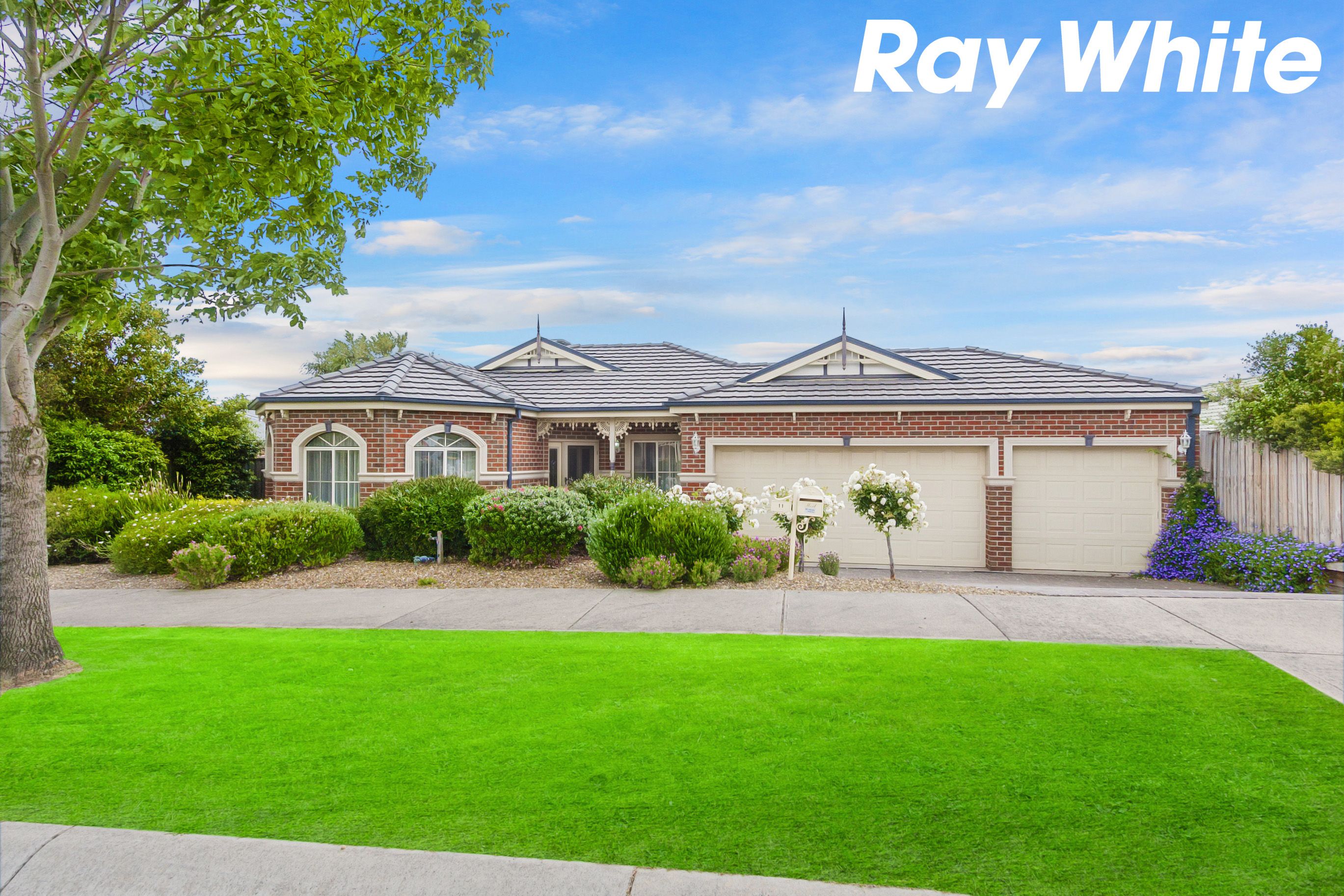 11 Banks Road, Pakenham, VIC 3810