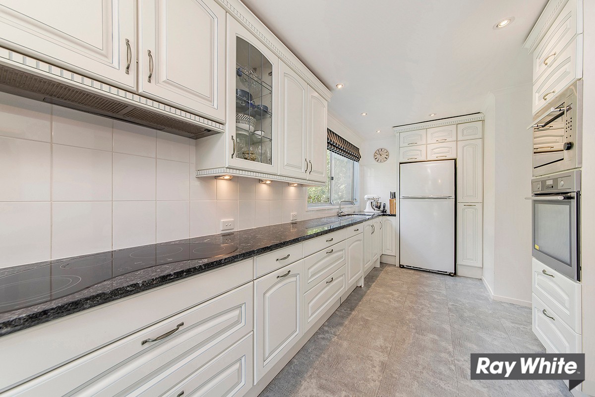 12 Mathieson Crescent, Weetangera, ACT 2614