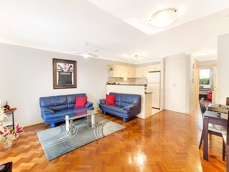 6/88-92 Yathong Road, Caringbah, NSW 2229