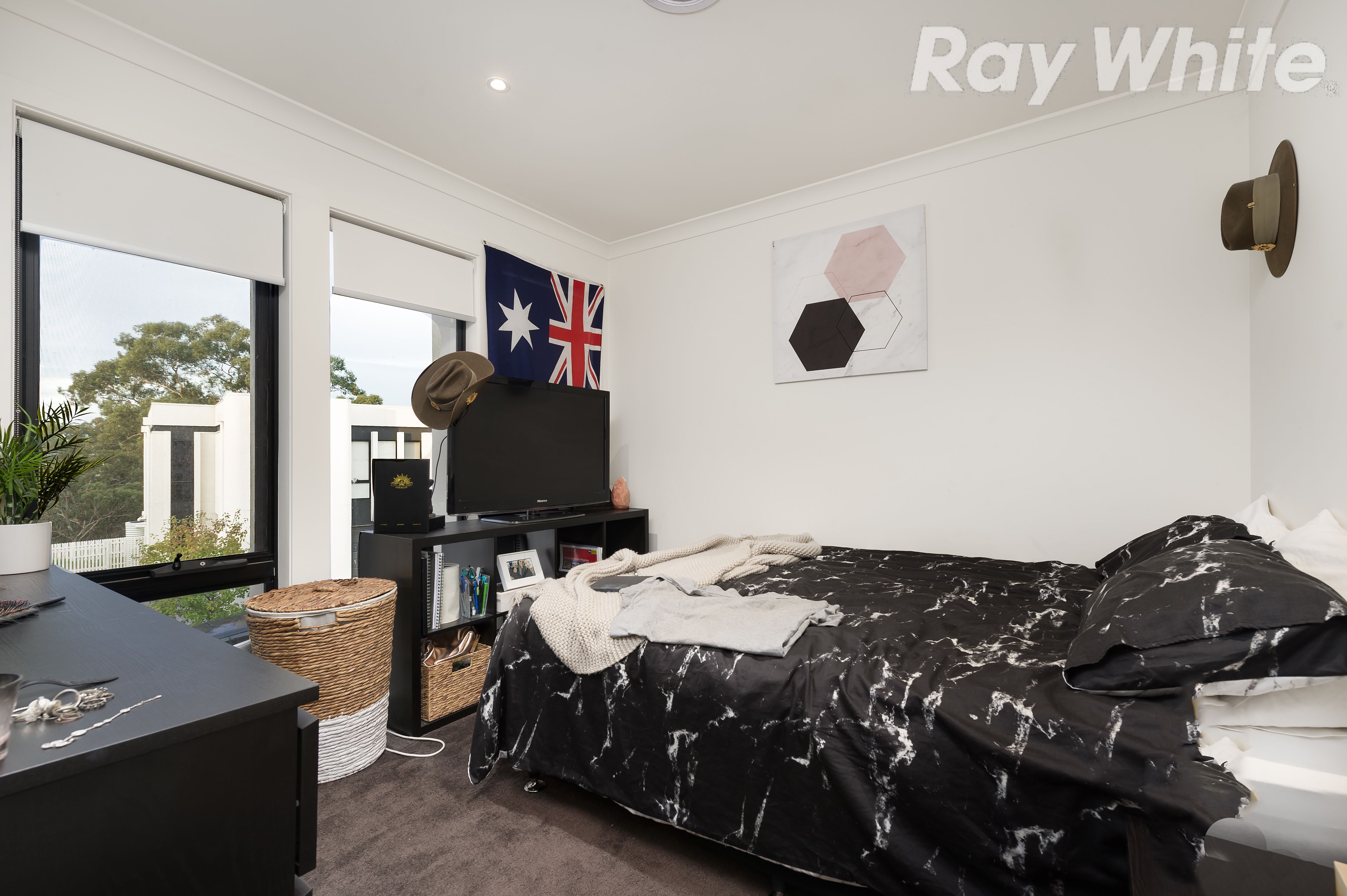 16 Edinburgh Circuit, Bundoora, VIC 3083