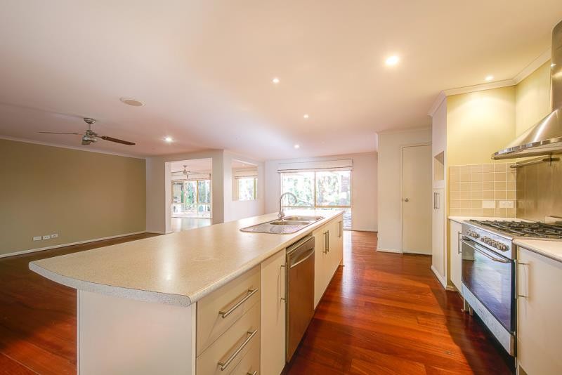 8 Brigalow Close, Bridgeman Downs, QLD 4035