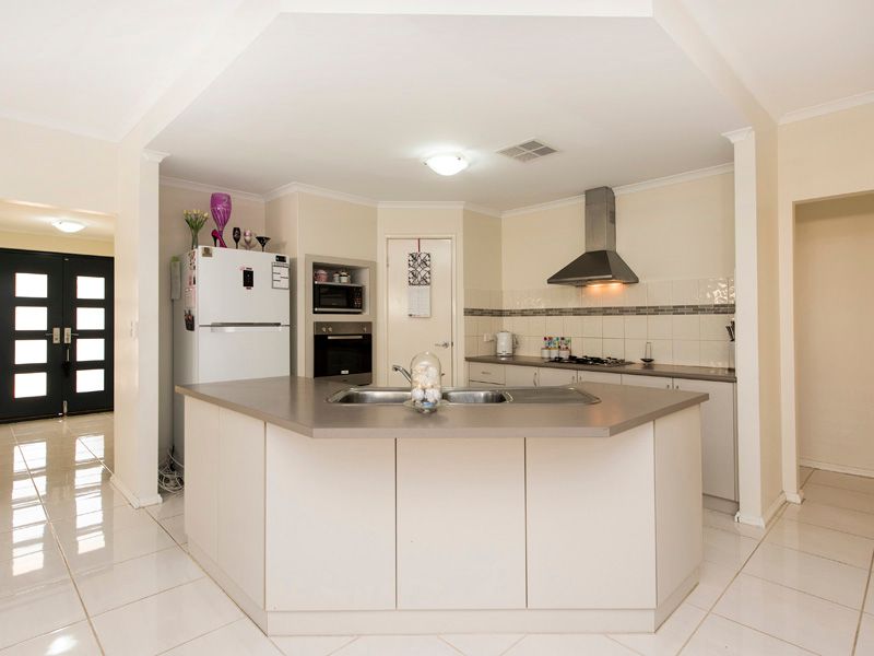 27 Karridale Loop, Baldivis, WA 6171