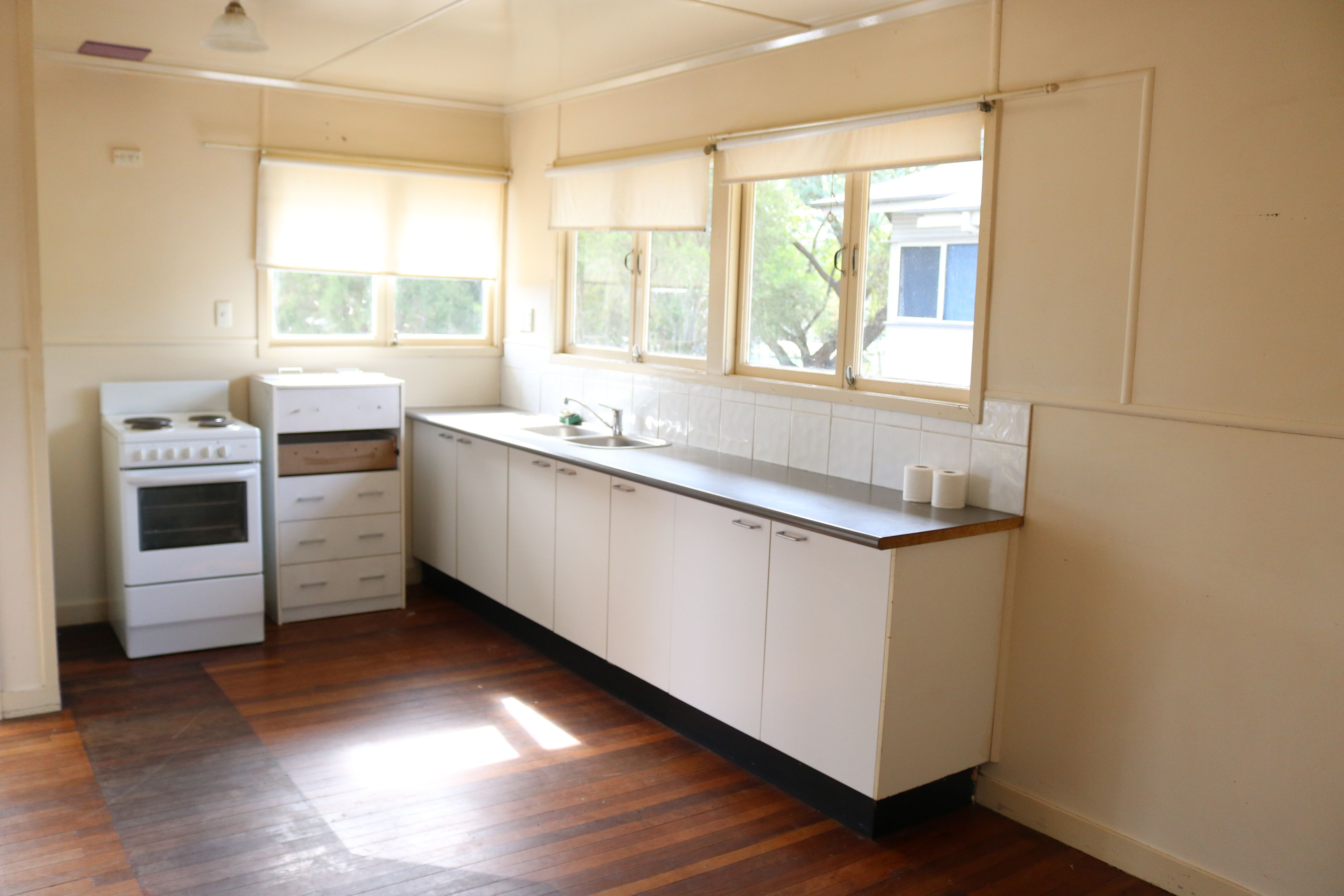 3 Melbourne Street, Brassall, QLD 4305
