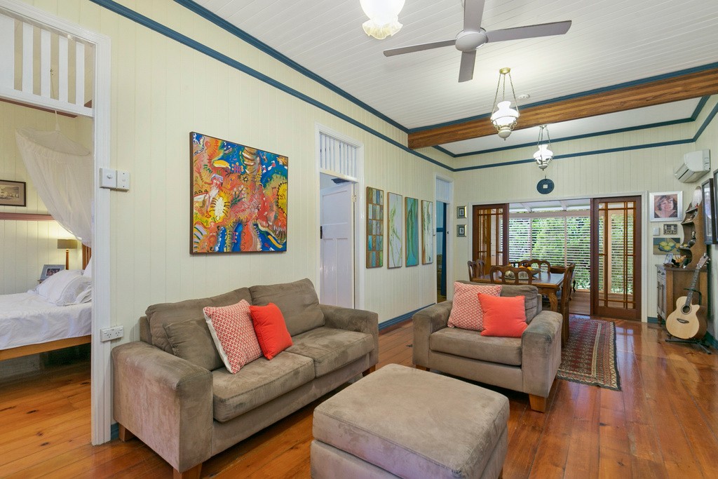 70 Halstead Street, Coorparoo, QLD 4151