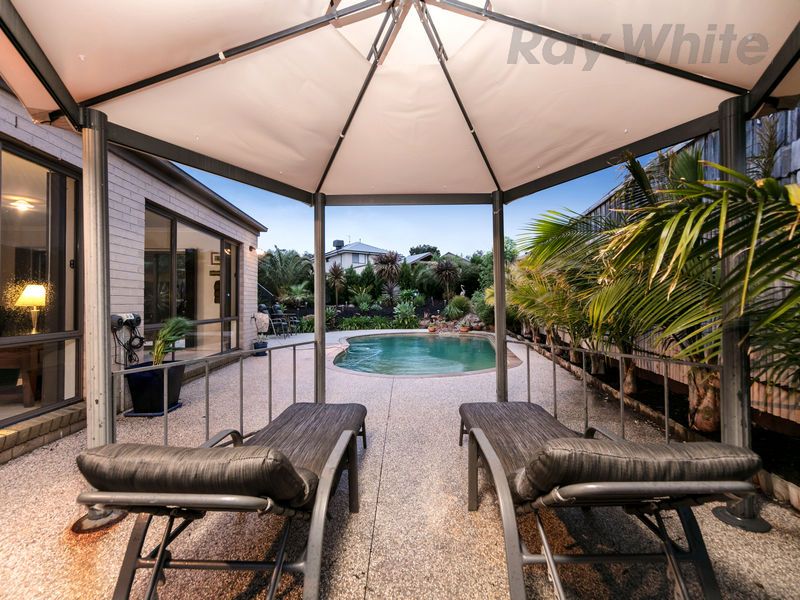 37 Hazeldene Way, Rosebud, VIC 3939