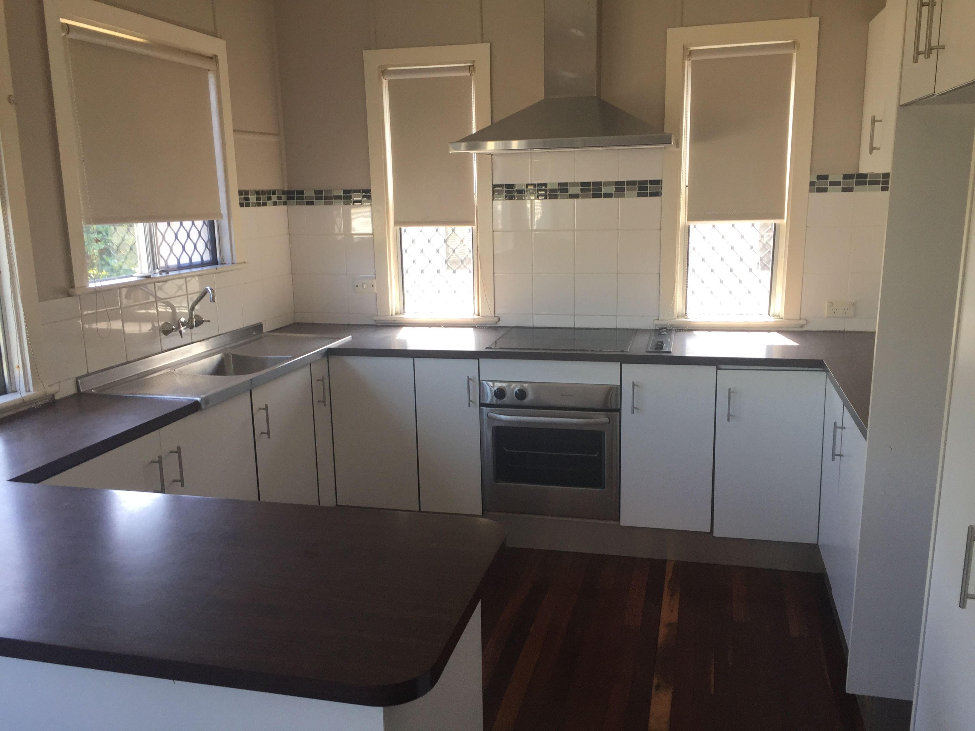 8 Cathne Street, Cooee Bay, QLD 4703
