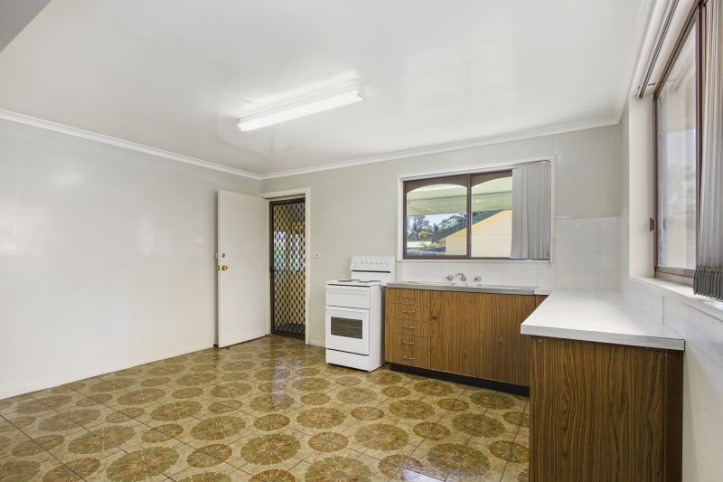 85 Ainslie Parade, Tomakin, NSW 2537