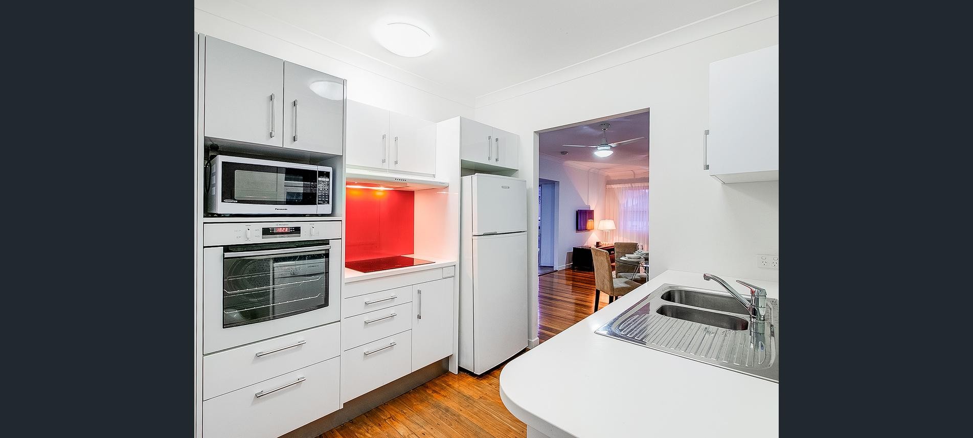 23 Newcastle Street, Fairfield, QLD 4103
