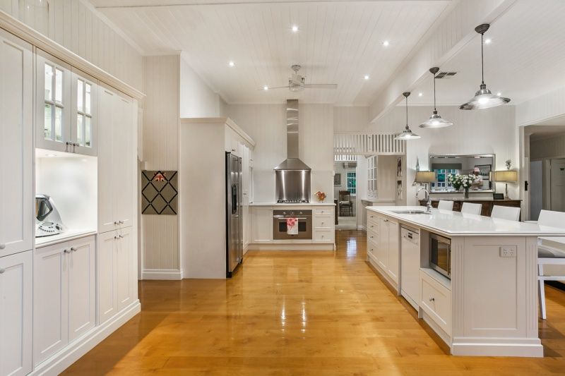 55 Mortlake Road, Graceville, QLD 4075