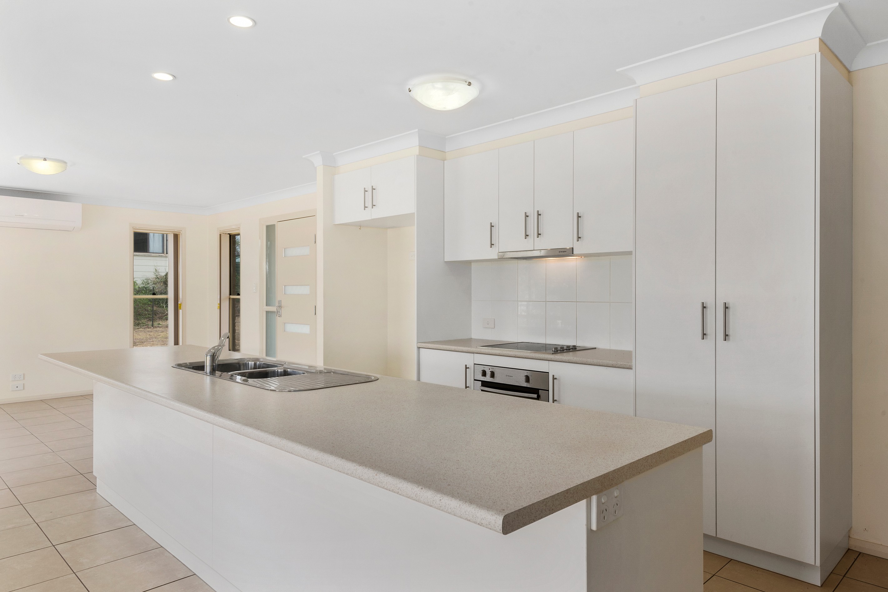 17 Hodgson Street, East Greenmount, QLD 4359