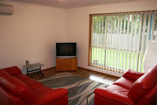 2 Dixon Street, Surf Beach, VIC 3922