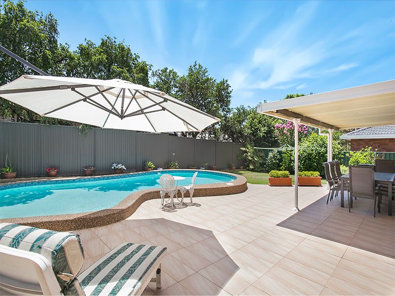 17 Queanbeyan Avenue, Miranda, NSW 2228