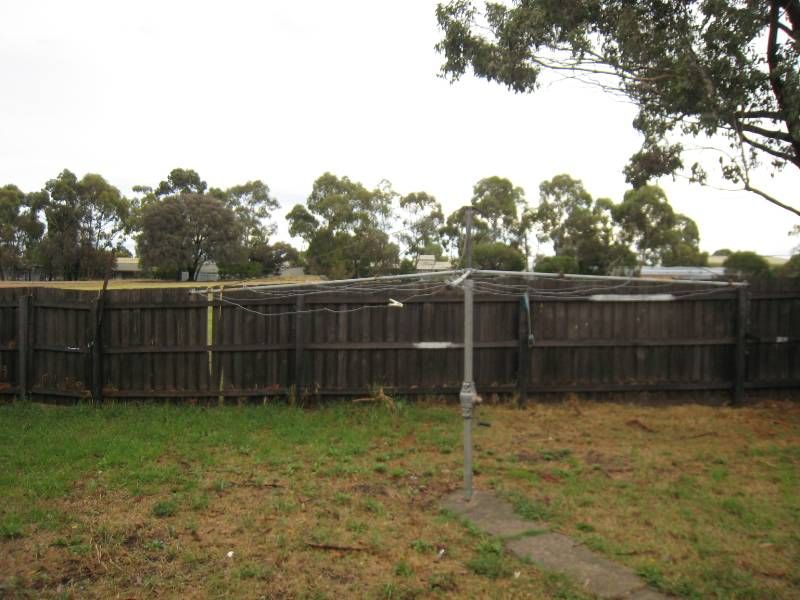 14 Tanjil Court, Thomastown, VIC 3074